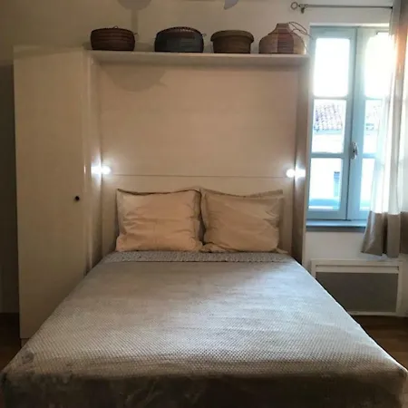 Bijou In Apartment
