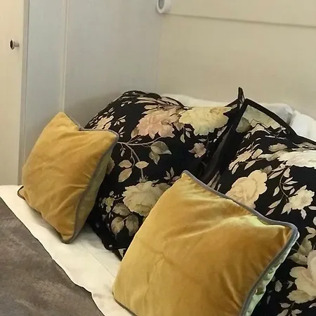 Bijou In Apartment Perigueux